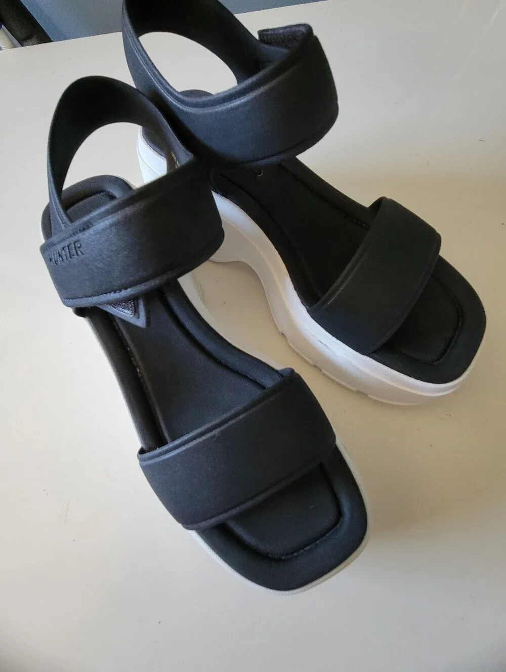 Hunter Womens Abel Square Toe Wedge Platform Sandals Size 7 Black White